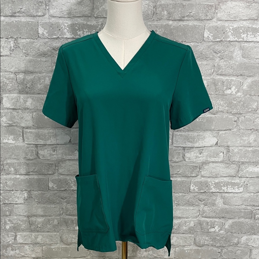 ADAR Addition Green V-Neck Short Sleeve Scrubs Top